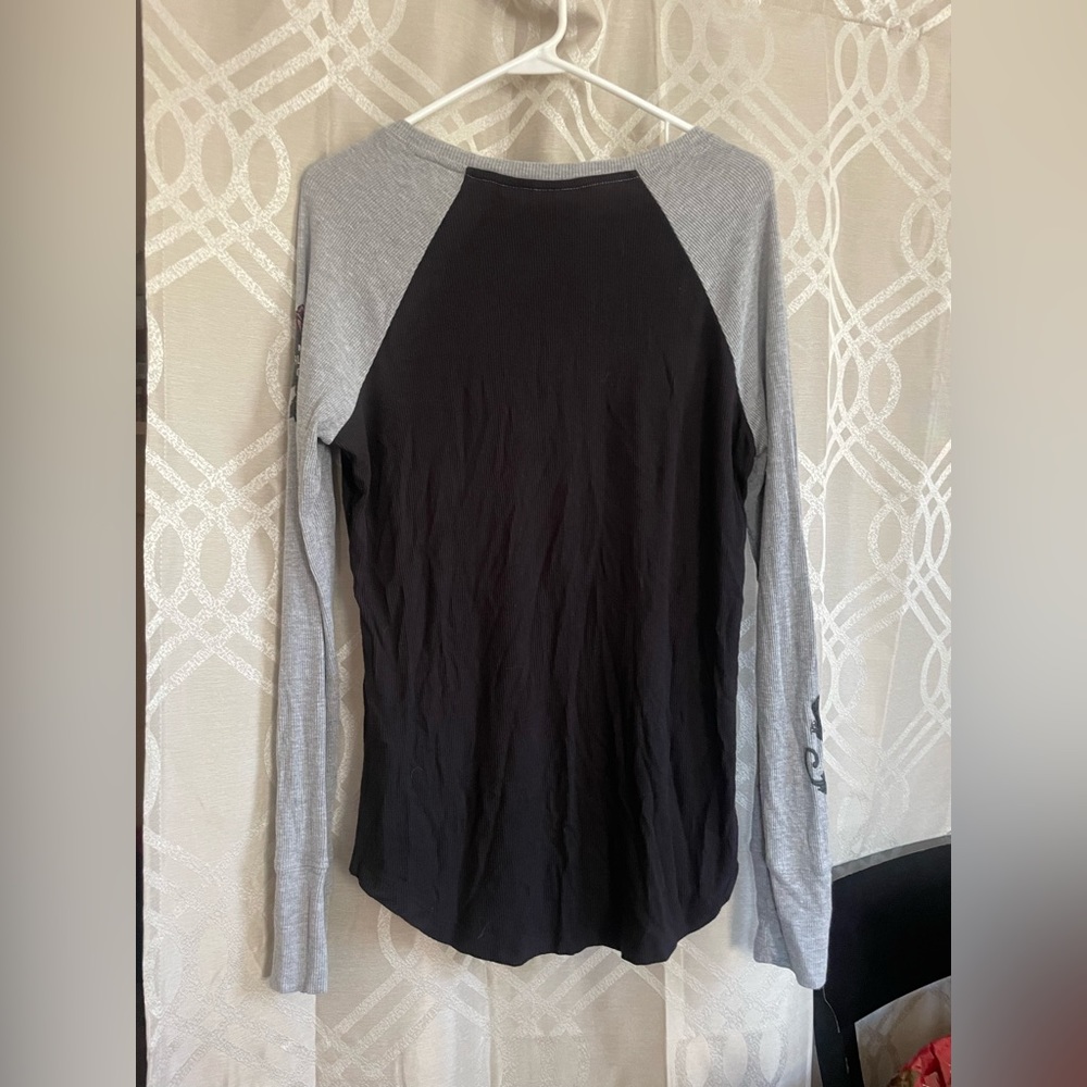 Long sleeve tee - Picture 3 of 3